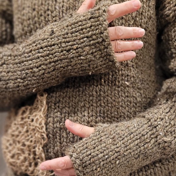 Wool winter set, sweater, hat and scarf, Barley color, hand knititted - Picture 13 of 16